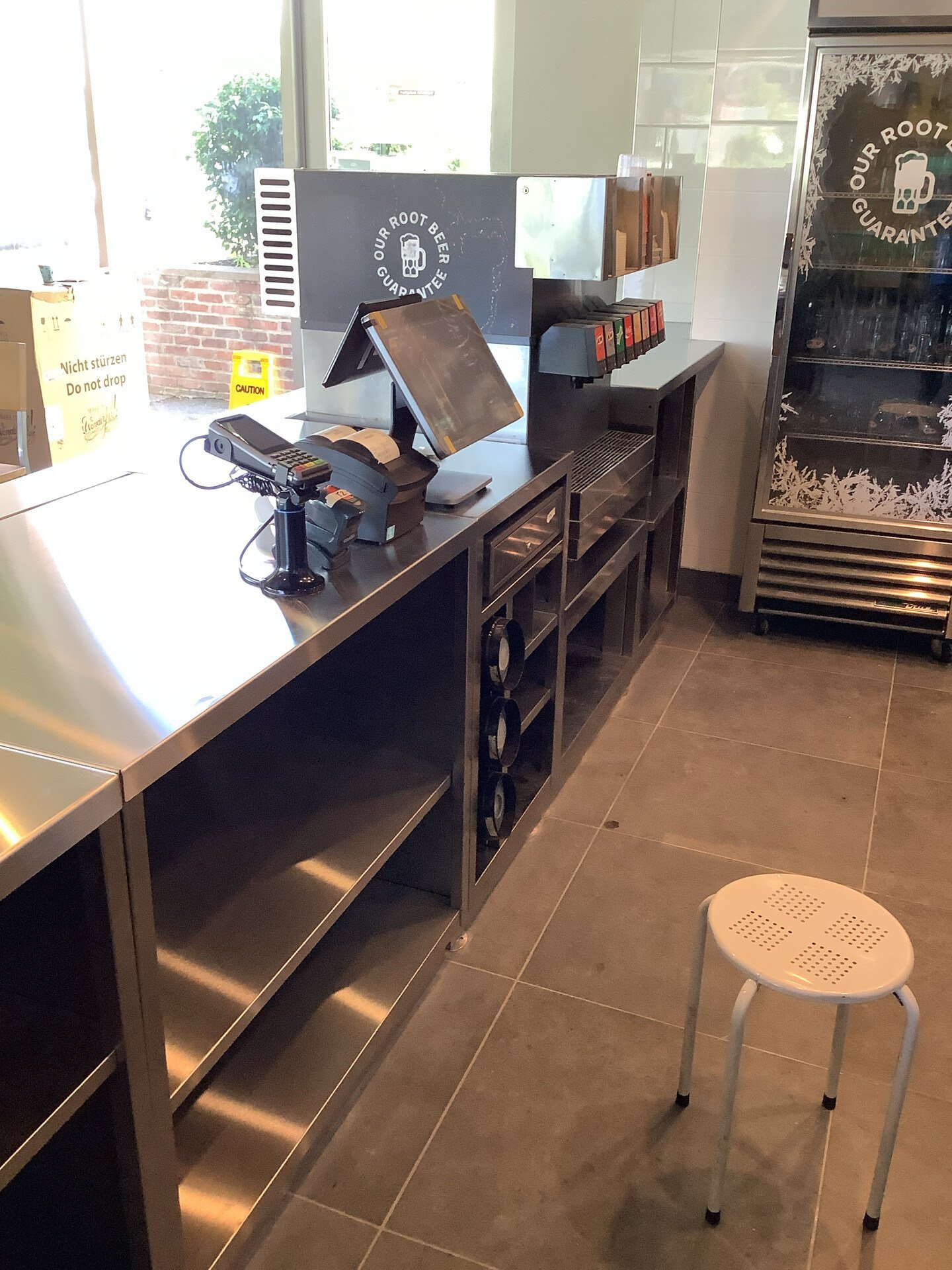 A&W Store 0512 - photo 3